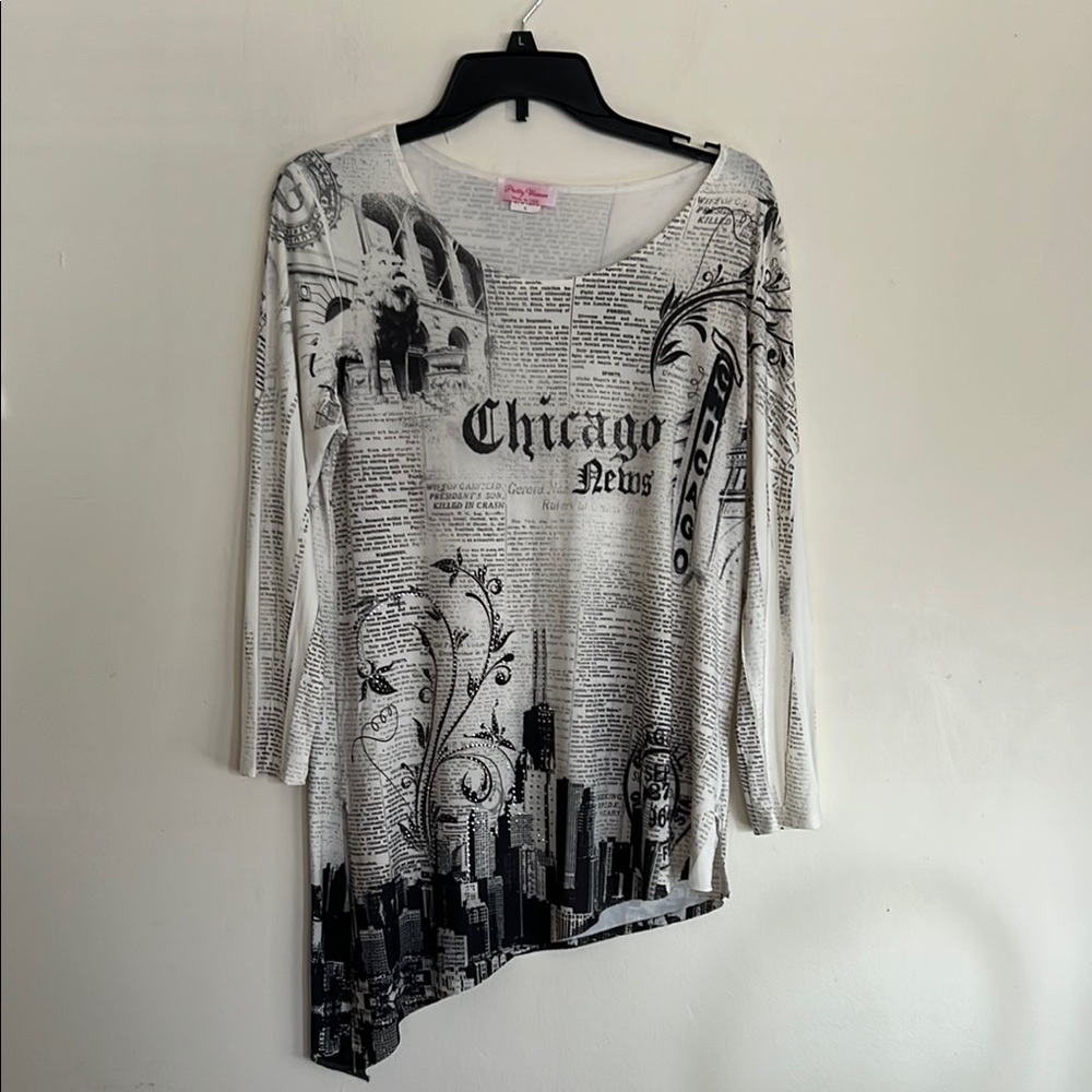 pretty Woman Black and White Asymmetrical 3/4 Sleeve Graphic Chicago Blouse